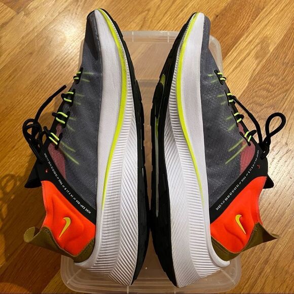 NIKE Women’s EXP-X 14 Sneaker - Picture 6 of 10